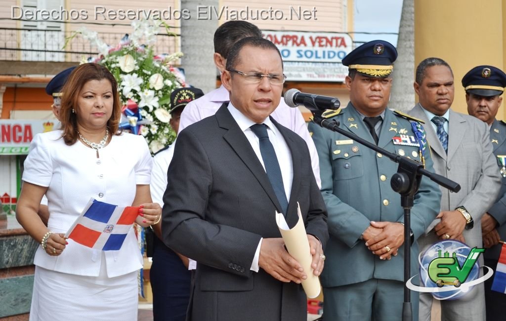 Remberto Cruz ofrese palabras en el dia de la Restauración de la Republica Dominicana